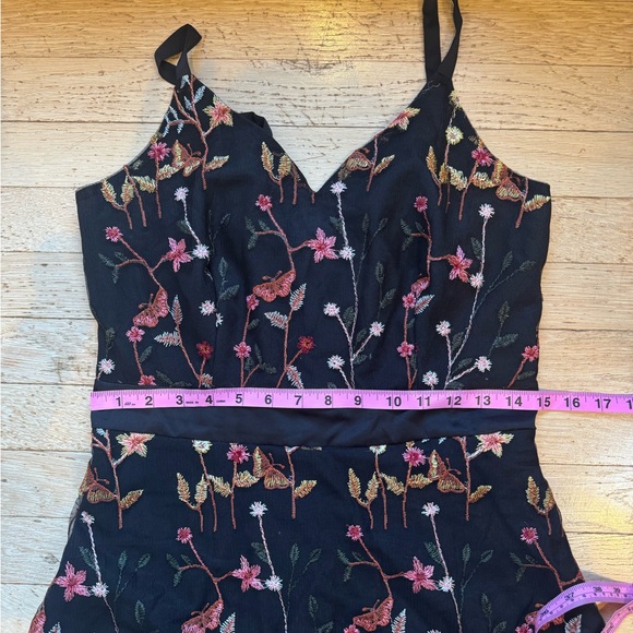 EMBROIDERED Tea-Length Cocktail / Prom Dress - Picture 12 of 17